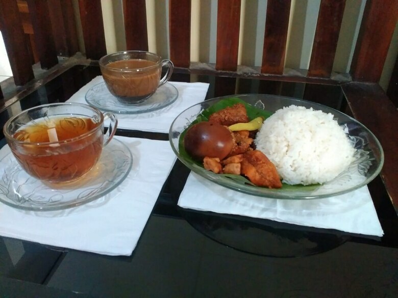 Bed & Breakfast Setro Kariyo Homestay