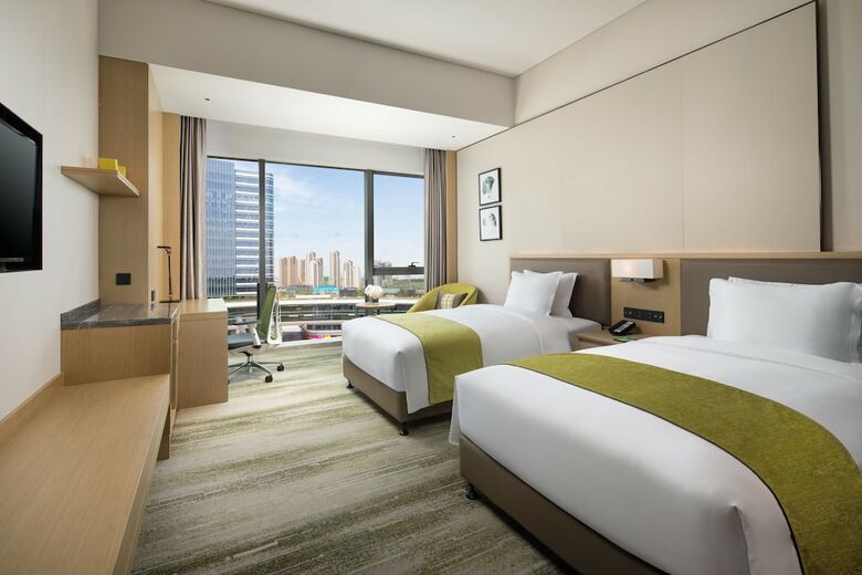 Hotel Holiday Inn Zhengzhou Riverside