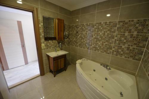 Ayg�n Suites Hotel&bungalow Uzung�l