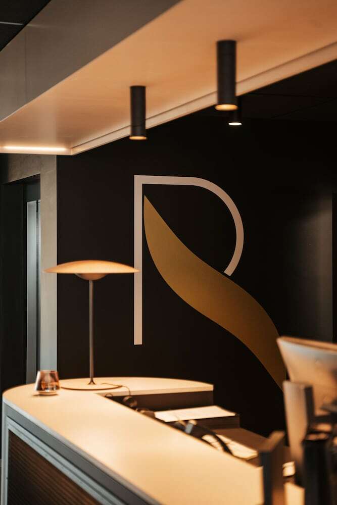 Hotel Hostellerie Le Roannay