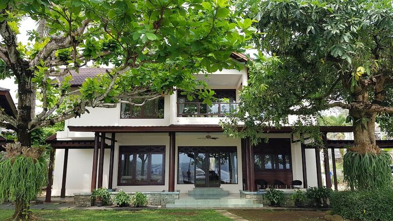 Bed & Breakfast Mutiara Carita Cottages