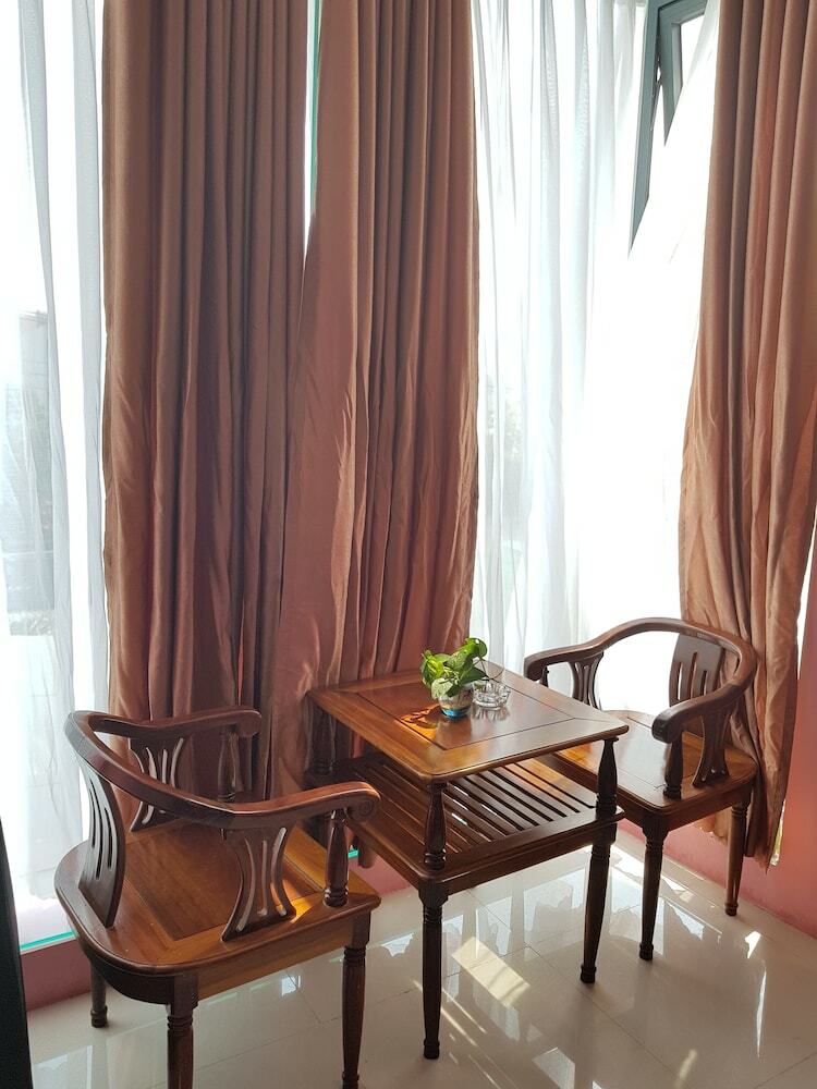 Hotel Khach San Gims