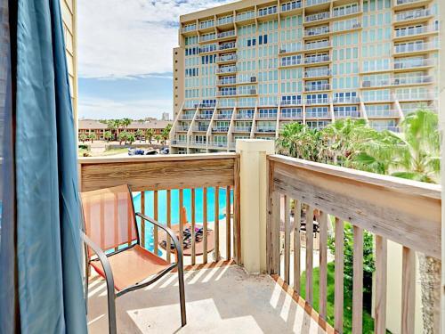 Apartamento 6300 Padre Blvd Condo Unit 877