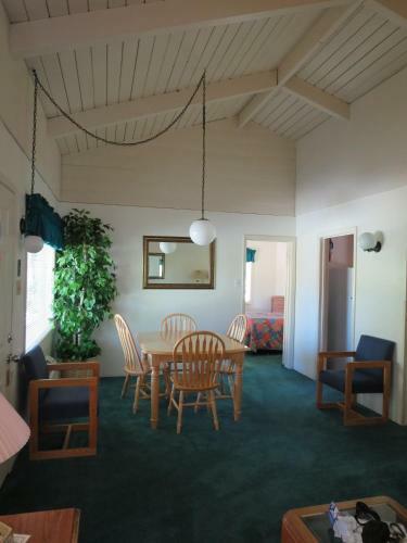 Hotel Bridge Bay At Shasta Lake