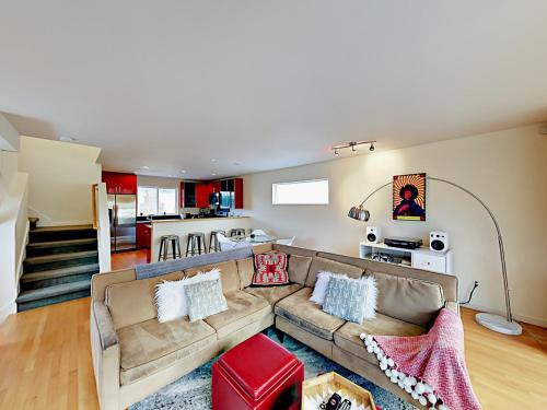 The Seattle House - Urban Retreat