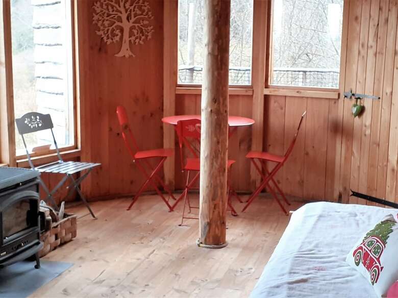 Bed & Breakfast Cabanes Et Yourtes de La Vall�e de L'ance