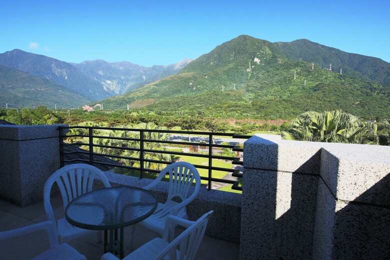 B&B Mountain View