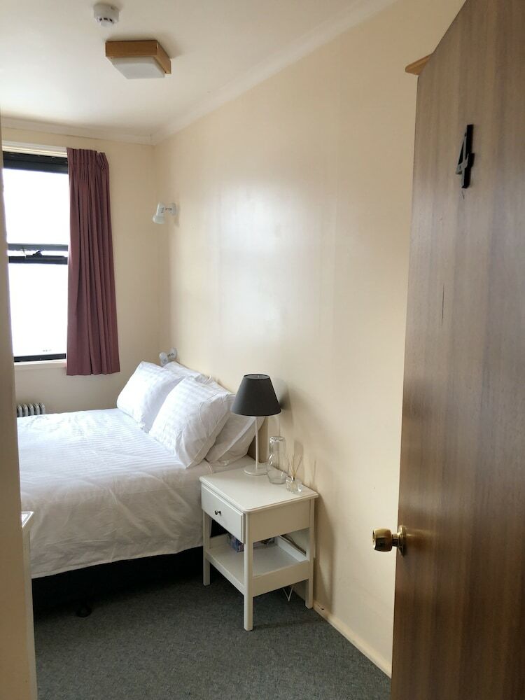 Hotel Knockshannoch Ski Lodge