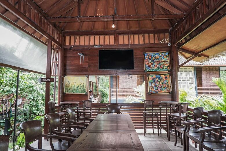 Hostal Oyo 550 Kebon Krapyak Cottage