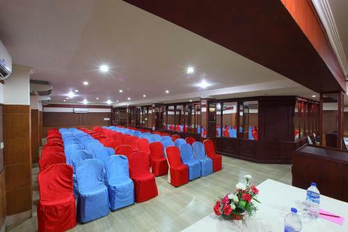 Hotel Trichur Towers