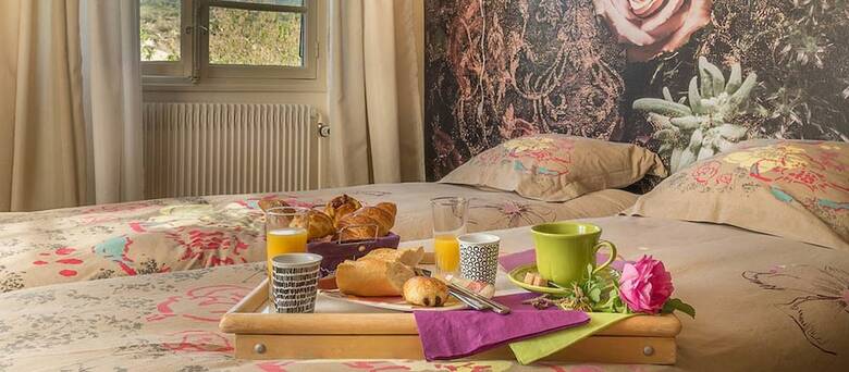 Hotel Hameau D'h�tes La Roseraie Drome