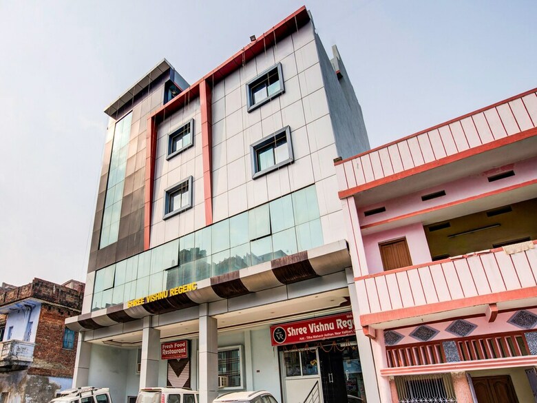 Oyo 26889 Hotel Shree Vishnu Regency