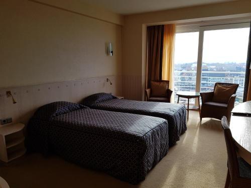 Hotel Beach Palace