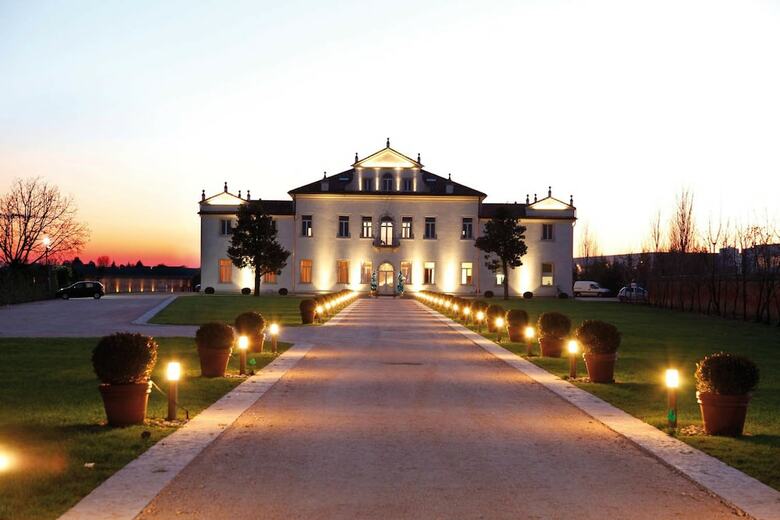 Villa Cornaro Tourist Suites