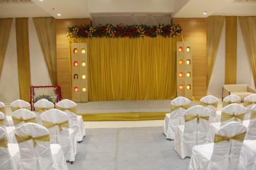 Hotel Rudraksh Club And Resorts