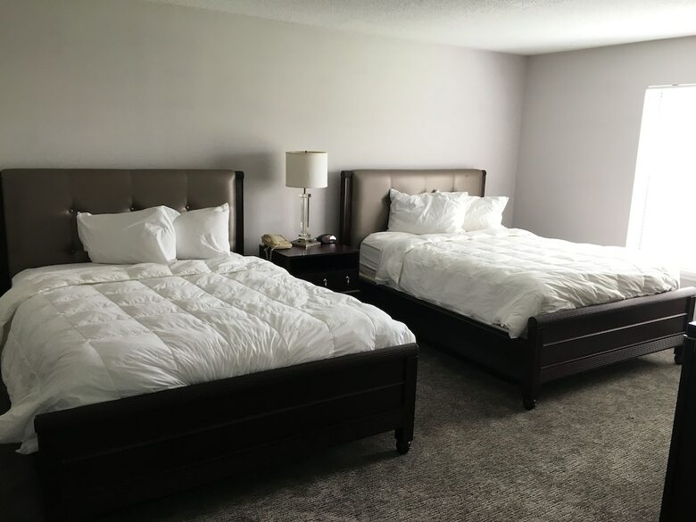 Aparthotel Ambassador Inn And Suites