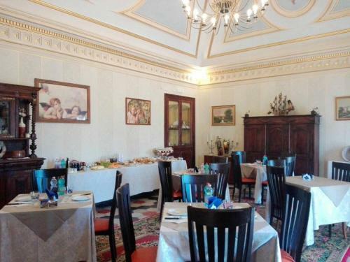Hostal Palazzo Diamante