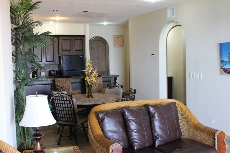 Bella Sirena 1br 703-v By Casago