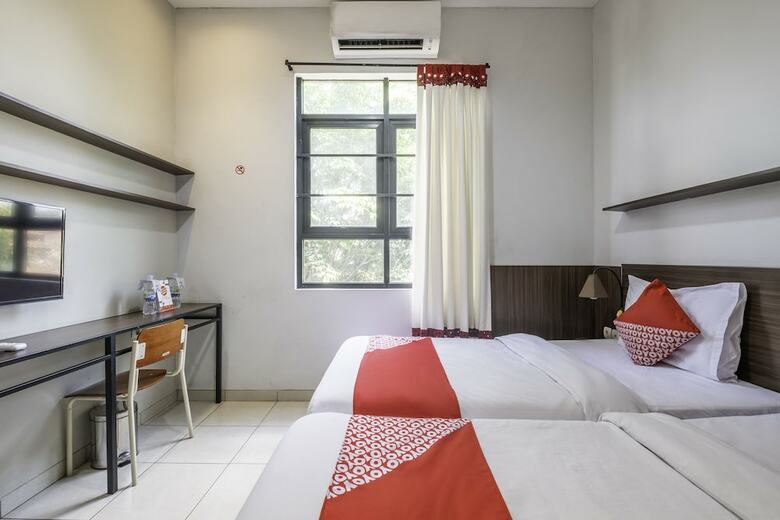Hotel Oyo 535 Cileunyi Residence Syariah