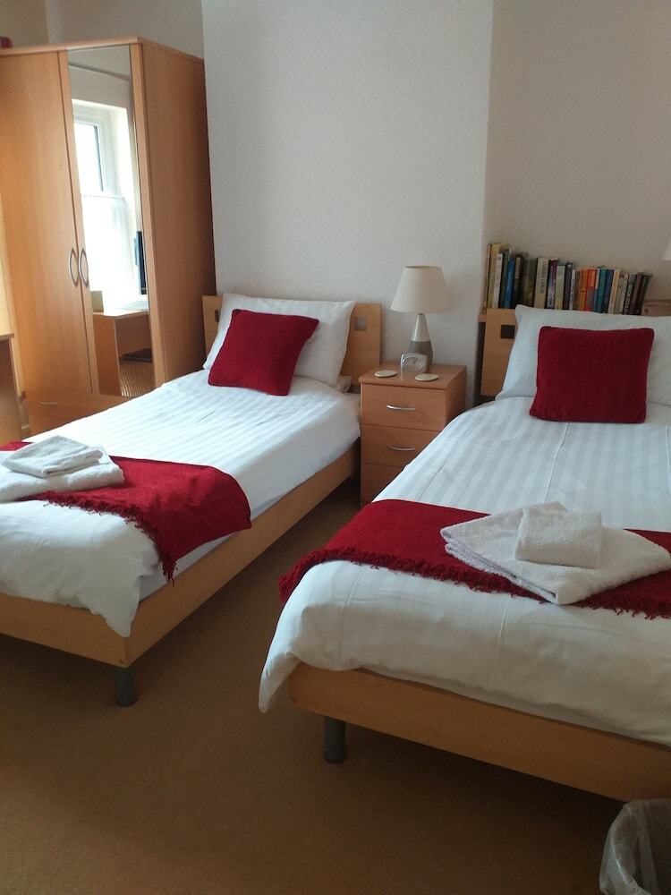 Oakfield B&B