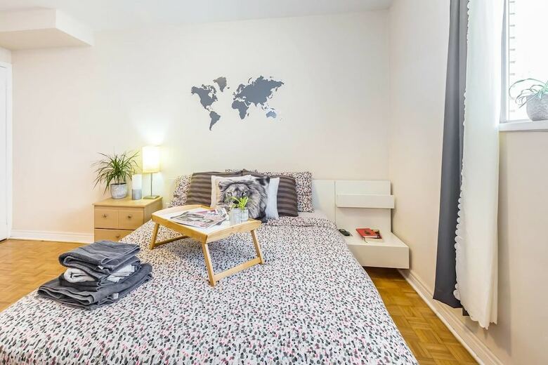 Apartamentos Downtown, Posh Penthouse, Walk Score 95