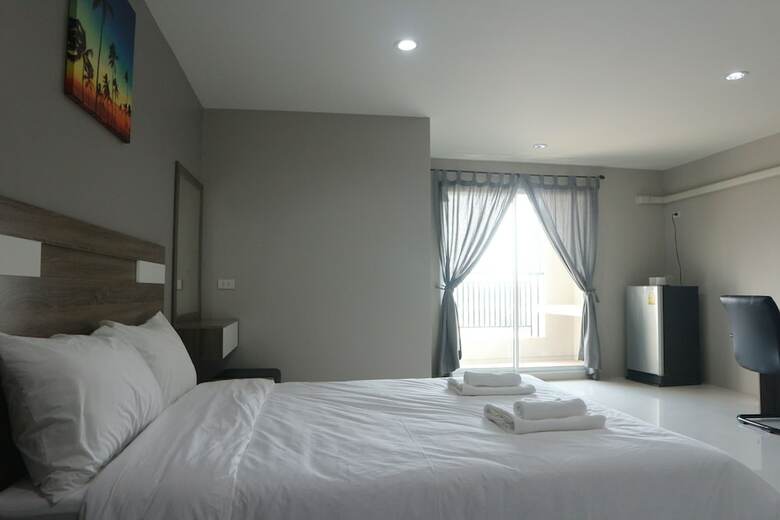 Hotel Pj Place  Service Apartment