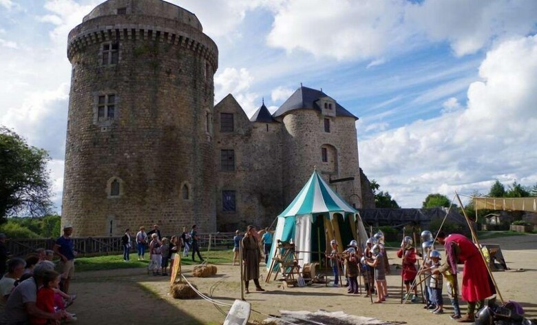 Proche Puy Du Fou - Roches Blanches