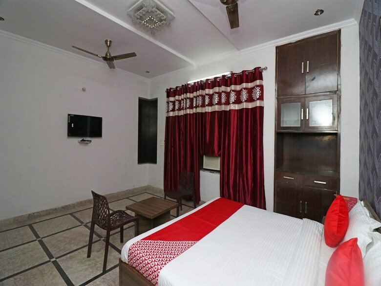 Hotel Oyo 22506 Heaven Residency