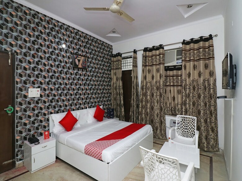 Hotel Oyo 22506 Heaven Residency