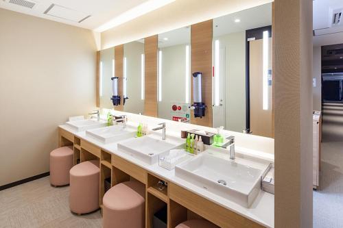 Y's Cabin Osaka Namba (Female Only)