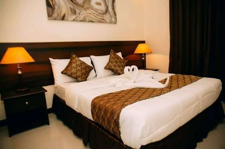 Hotel Avisha Suites