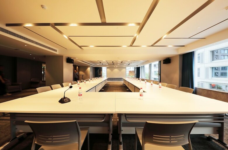 Hotel Hampton By Hilton Technology City