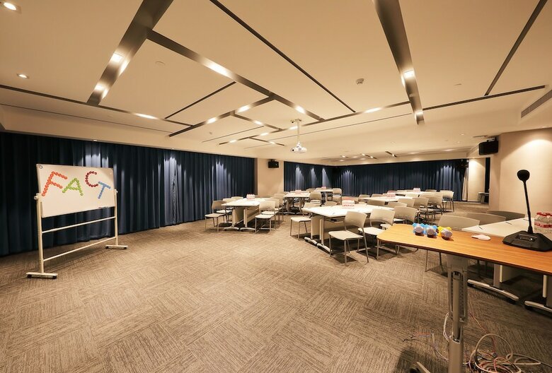 Hotel Hampton By Hilton Technology City