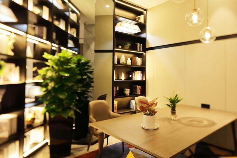 Hotel Hampton By Hilton Technology City