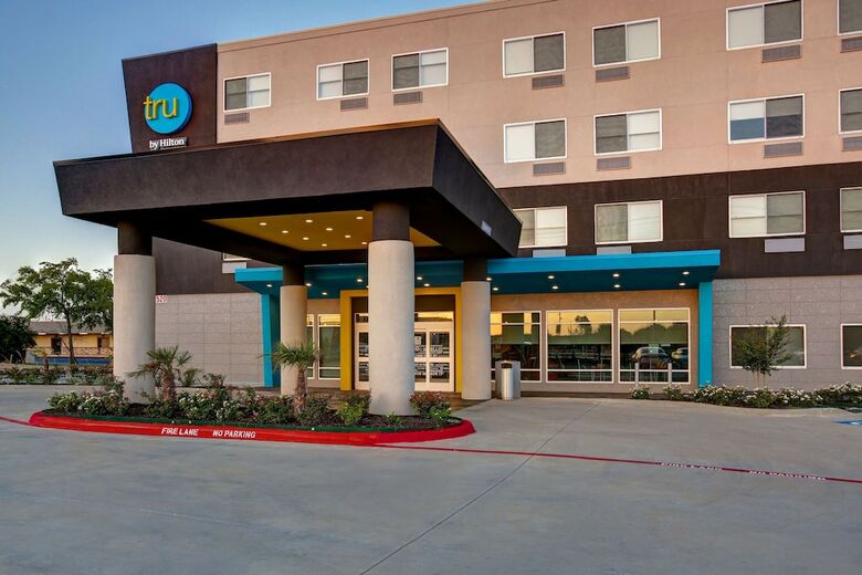 Hotel Tru By Hilton Grand Prairie