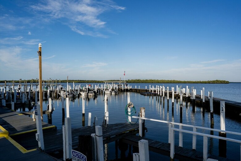 Chokoloskee Island Park And Marina