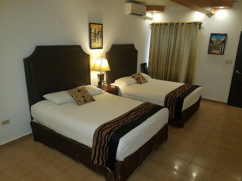 Hotel Quinta Pat. Resort And Restaurant