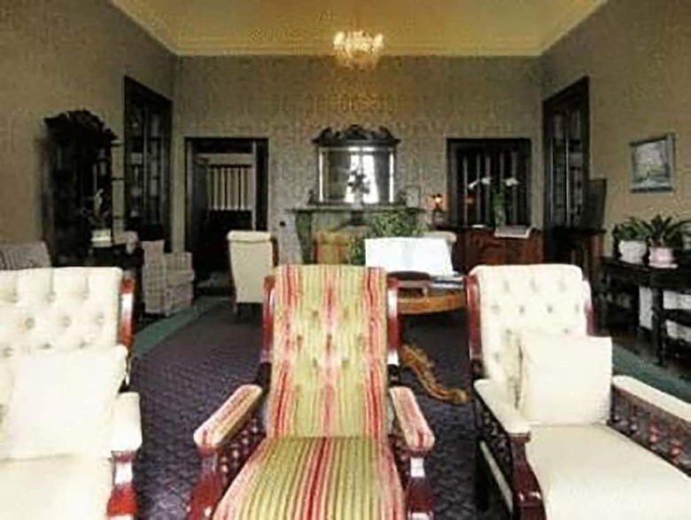 Ballinalacken Castle Country House Hotel
