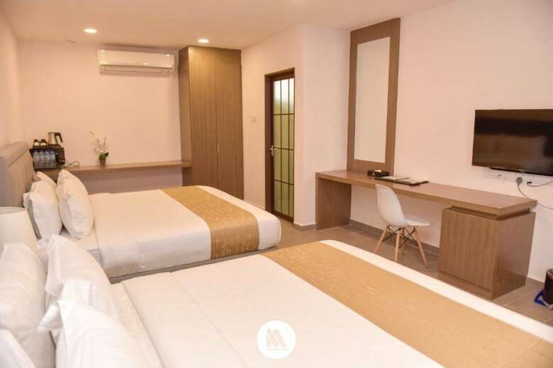 Hotel Lotus Seaview Beach Resort & Spa