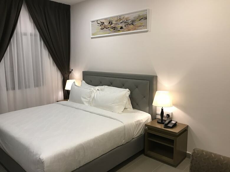 Hotel Lotus Seaview Beach Resort & Spa