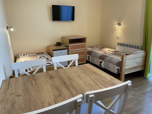 Hostal Toskania Pokoje Goscinne
