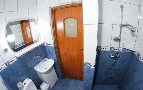 Hostal Toskania Pokoje Goscinne