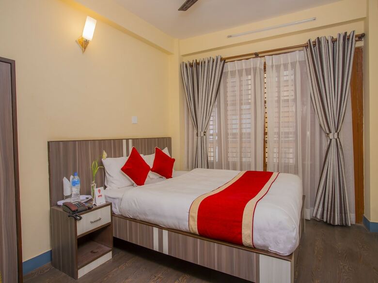 Oyo 297 Hotel Aayam