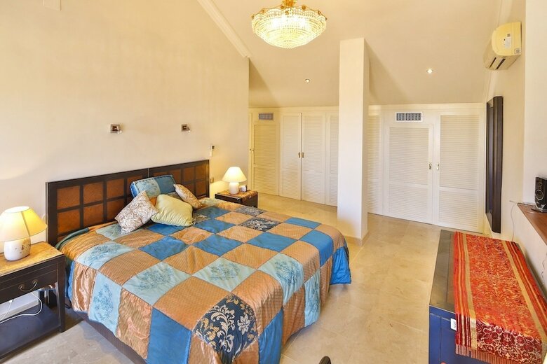 Casa Marbella Club