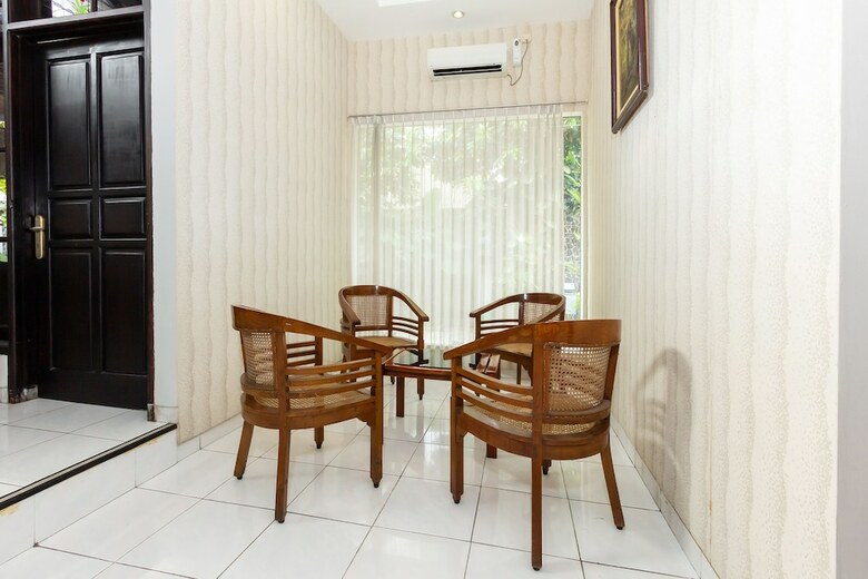 Hostal Oyo 758 Rumah Leting Homestay