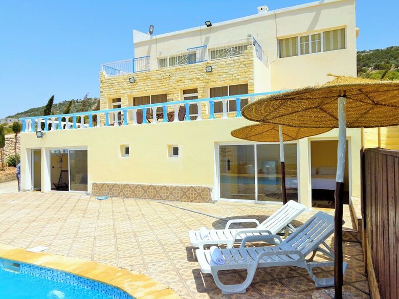 Villa Rania Vue Sur Mer & Piscine Priv�e