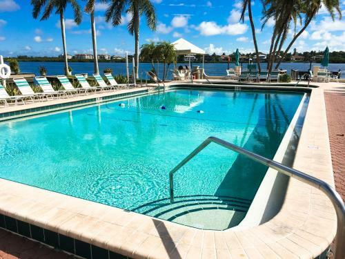 Apartamento 5960 Midnight Pass Road Condo Unit #311