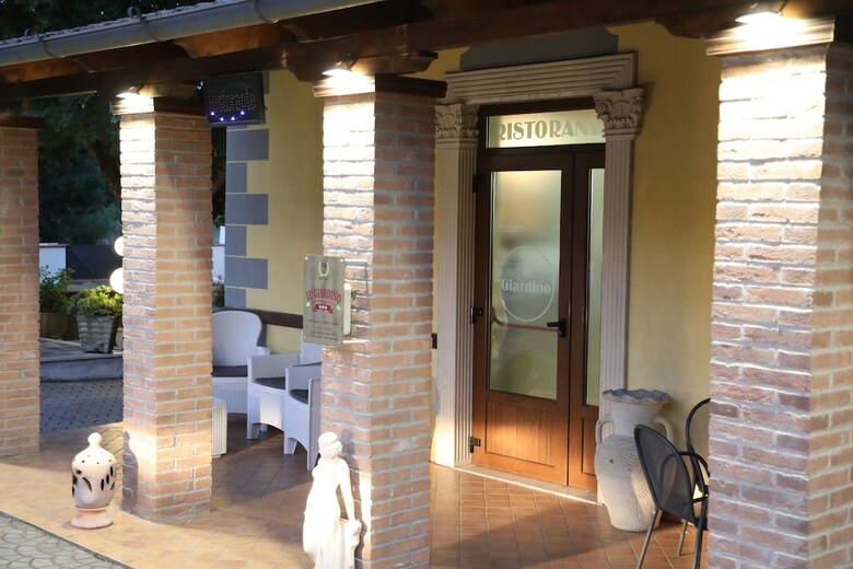 Bed & Breakfast Hotel Ristorante Il Giardino