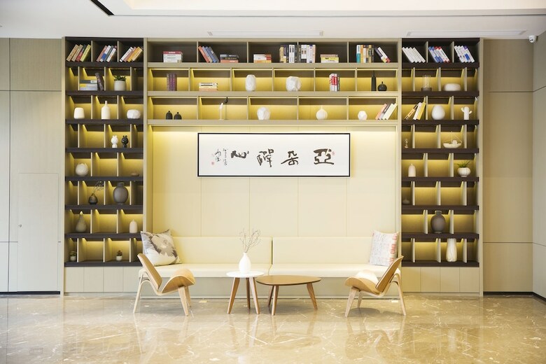Atour Hotel South Lake Jiaxing
