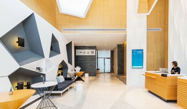 Atour Hotel South Lake Jiaxing